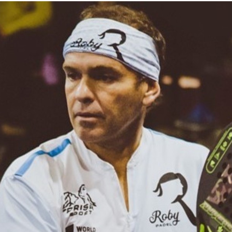 Roberto Roby Gatikker otro crack de las canchas de padel en lo 90